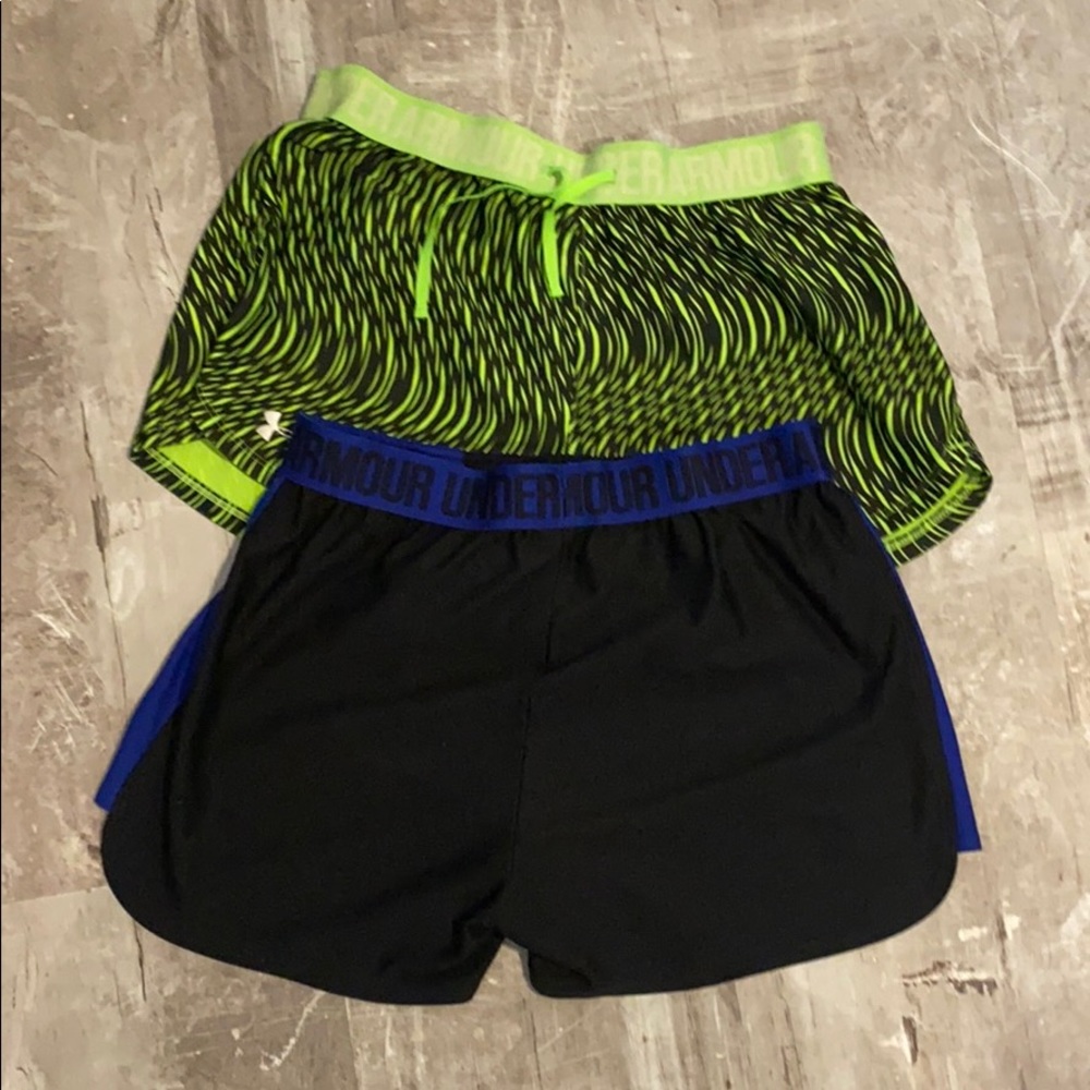 2 pair Under Armour running short combo